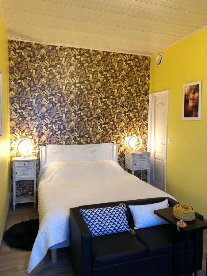 Domaine De L'Ile - Gites Et Chambres D'Hotes Castelsarrasin Exteriör bild